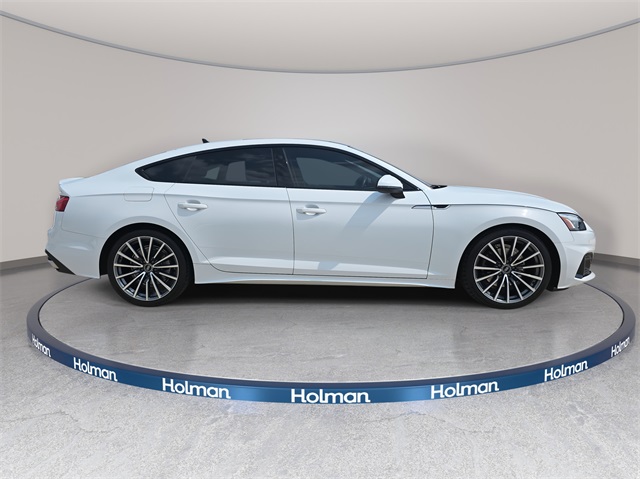 2022 Audi A5 Premium Plus Quattro photo 4