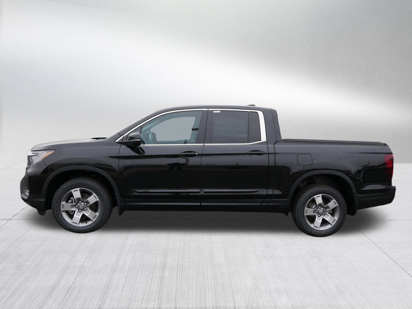 2025 Honda Ridgeline RTL photo 4