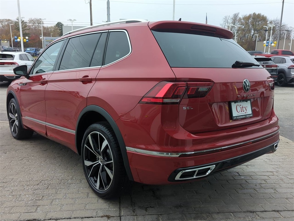 2024 Volkswagen Tiguan SEL R-Line Black photo 3