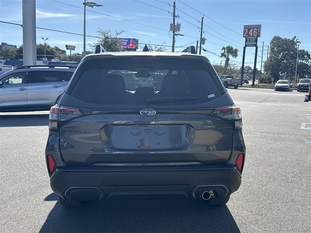 2025 Subaru Forester Limited photo 3