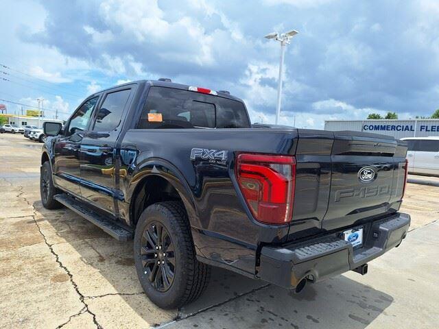 2025 Ford F-150 Lariat photo 3