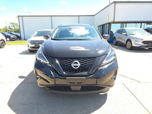 2023 Nissan Murano LE photo 2
