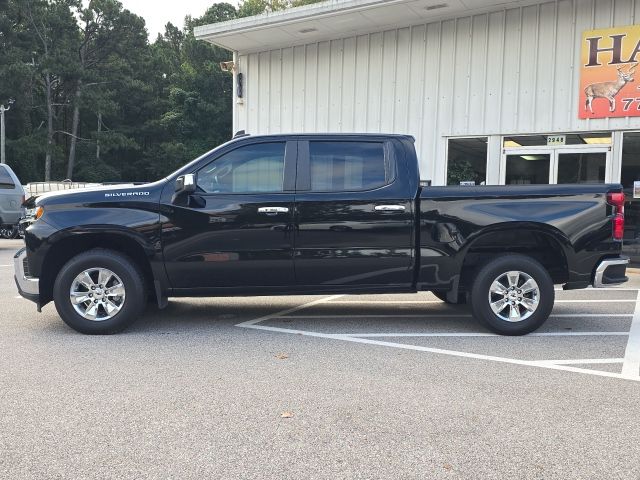2021 Chevrolet Silverado 1500 LT photo 2