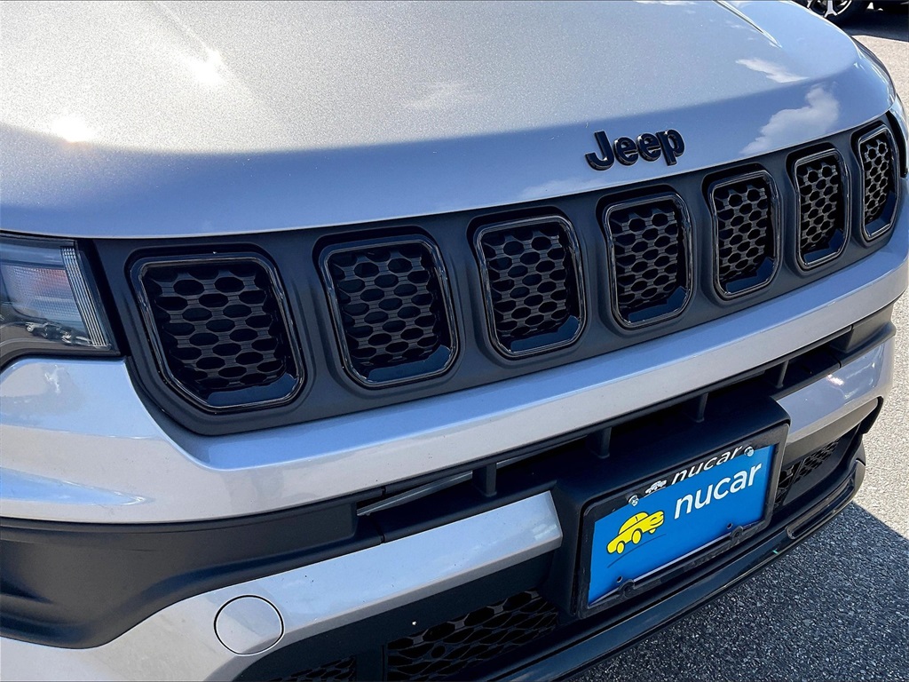 2023 Jeep Compass Altitude photo 26