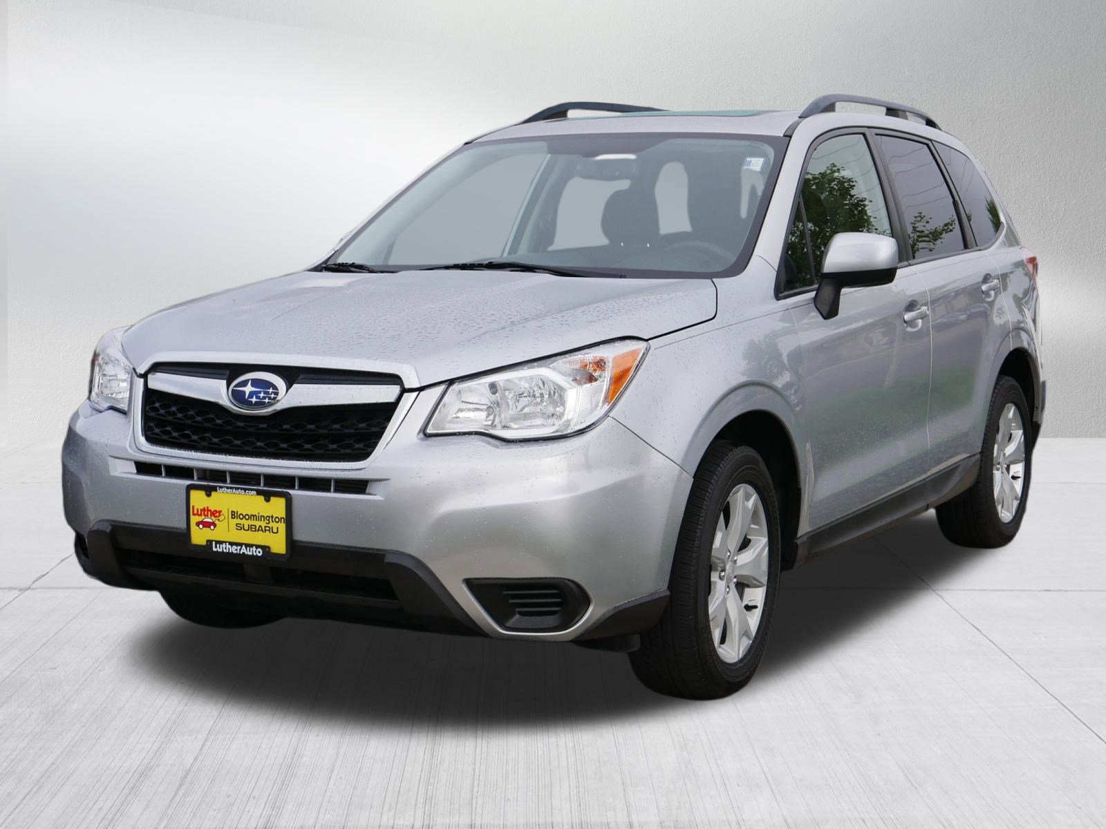 2014 Subaru Forester 2.5i Premium photo 3