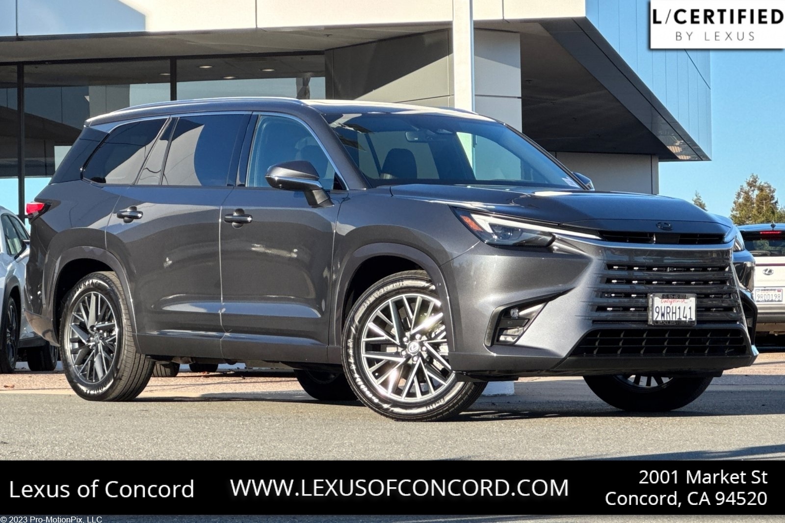 2026 Lexus TX Premium's photo