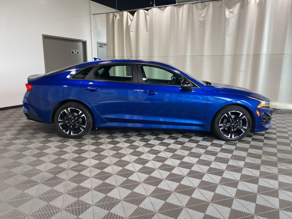 2023 Kia K5 GT-Line photo 13