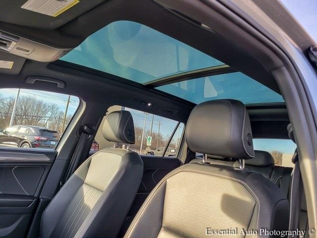 2022 VOLKSWAGEN TIGUAN - Image 10