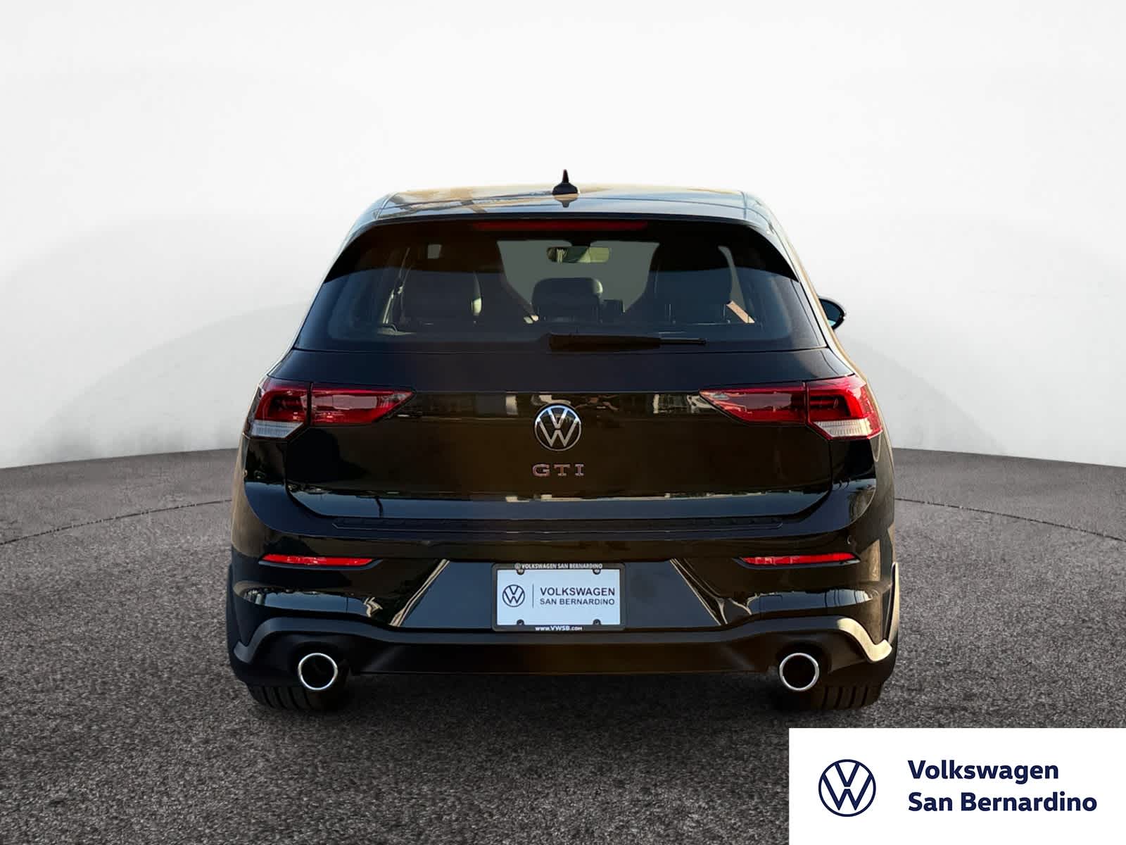 2025 Volkswagen Golf GTI SE photo 3