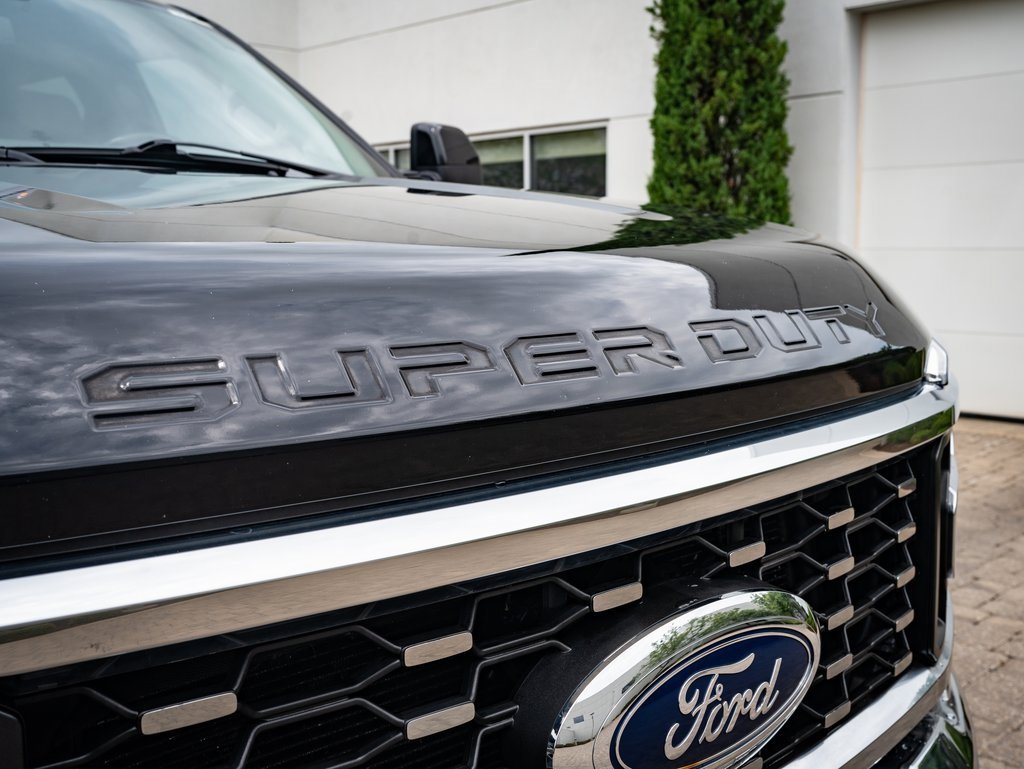 2023 Ford F-450 photo 14