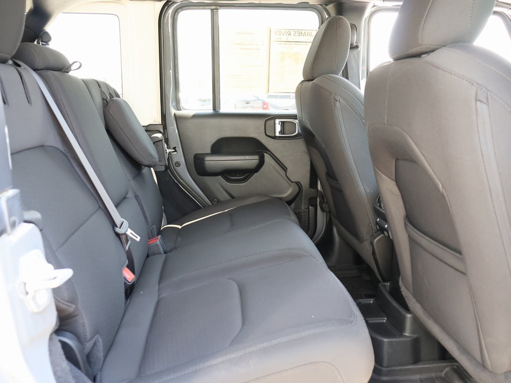 2023 Jeep Wrangler Willys 4xe photo 11