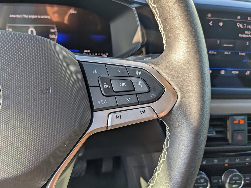 2024 Volkswagen Taos SE photo 29