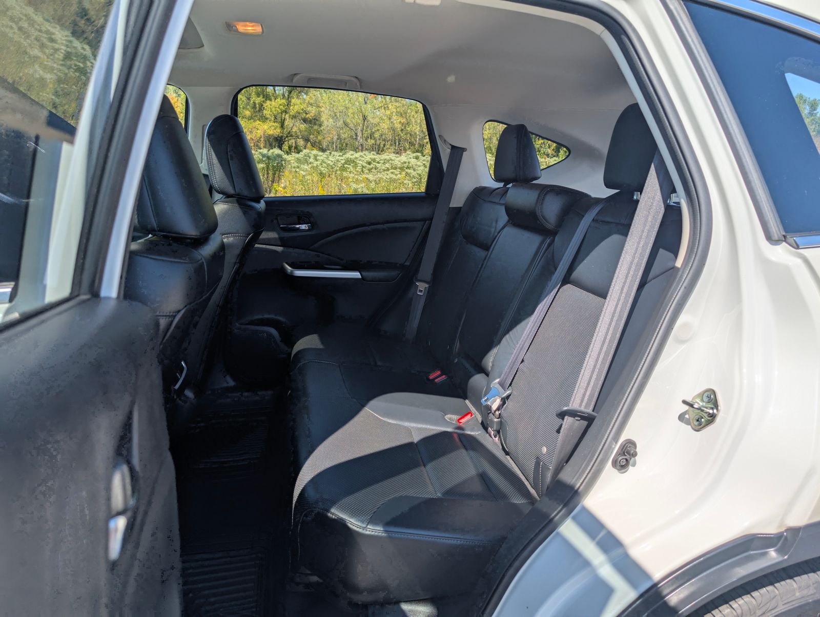 2016 Honda CR-V Touring photo 28