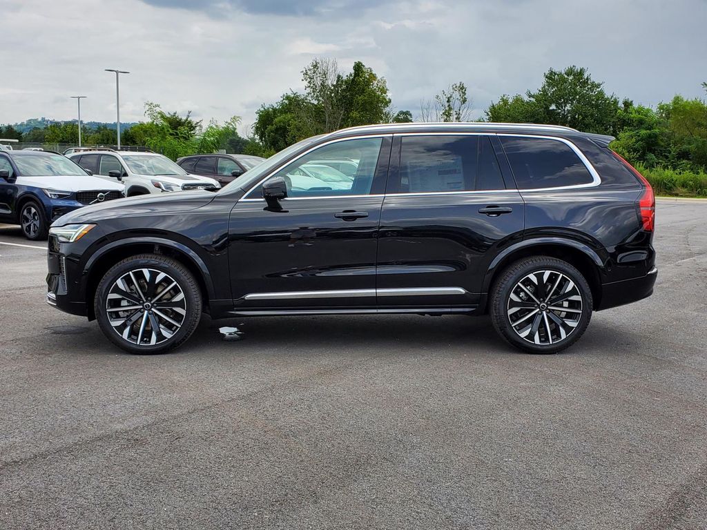 2026 Volvo XC90 AWD Plus photo 18