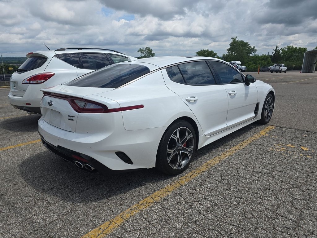 2019 Kia Stinger GT2 photo 4