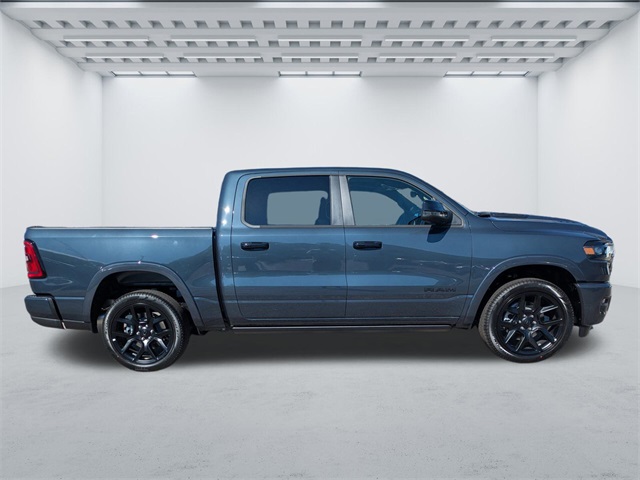 2026 Ram 1500 Laramie photo 3