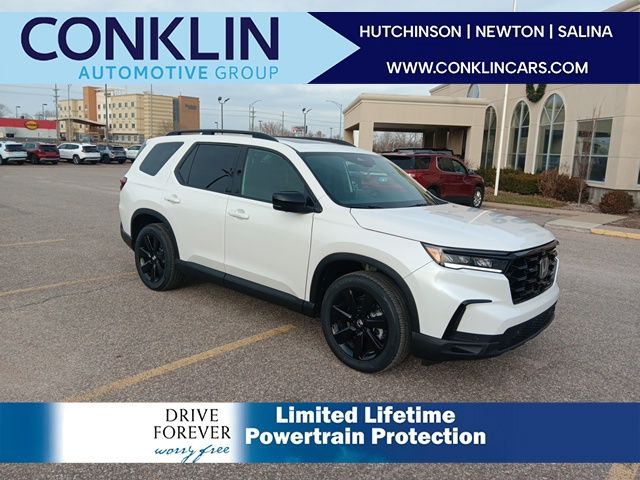 2025 Honda Pilot Black Edition's photo