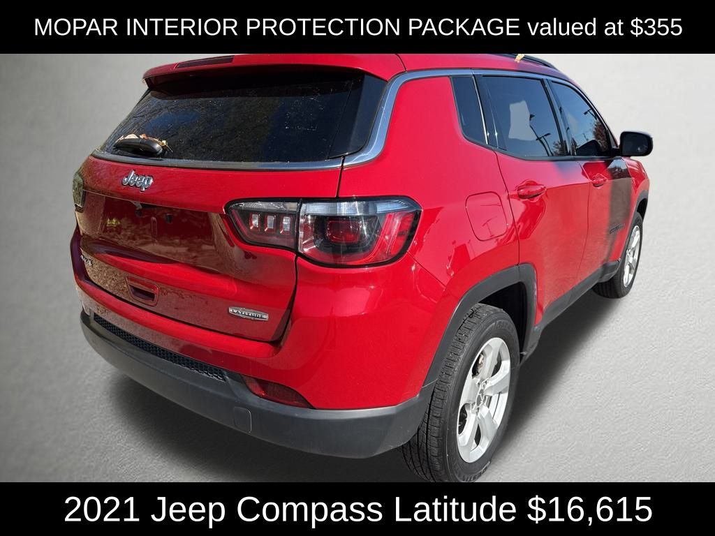 2021 Jeep Compass Latitude photo 2