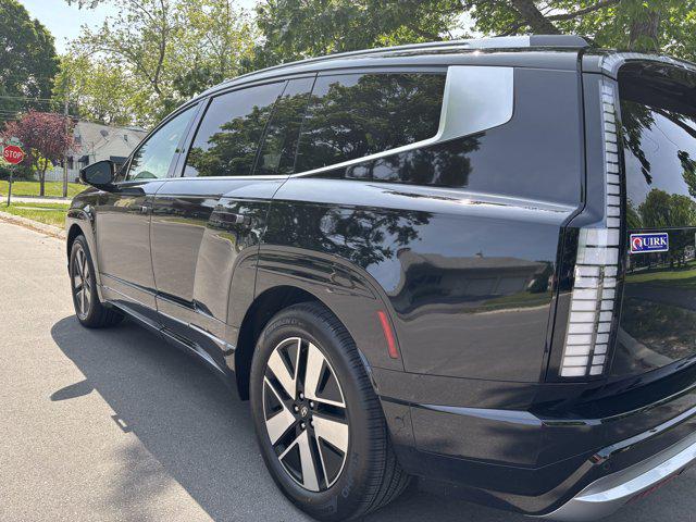 2026 Hyundai Ioniq SEL photo 2