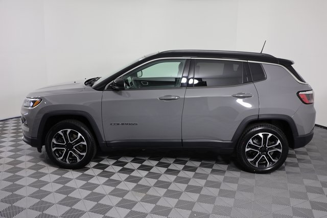 2024 Jeep Compass Limited photo 2
