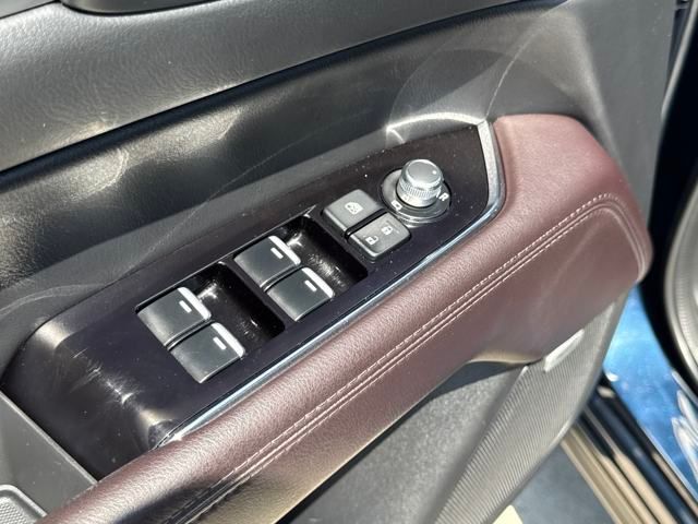2021 Mazda CX-5 Signature photo 6