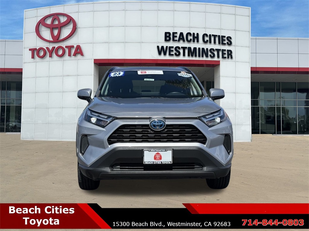 2023 Toyota RAV4 Hybrid LE photo 4