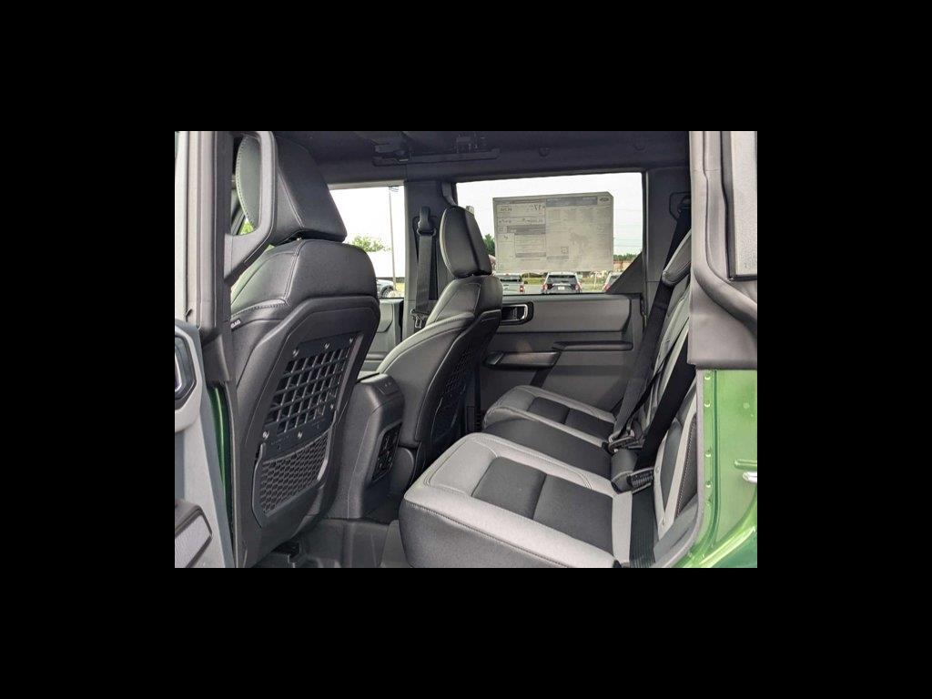 2024 Ford Bronco Black Diamond photo 14