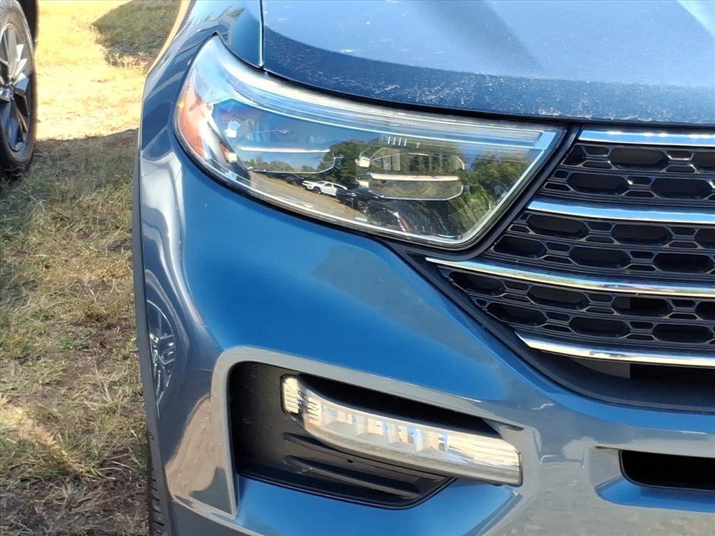 2020 Ford Explorer XLT photo 2