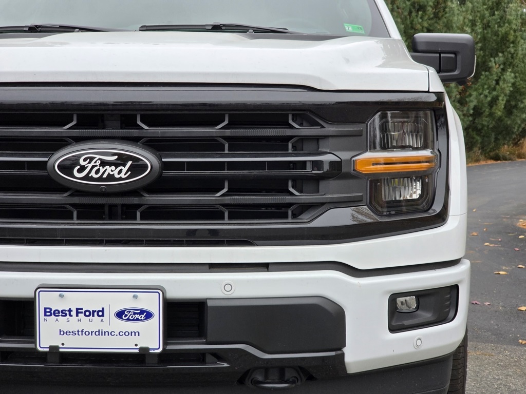 2025 Ford F-150 XLT photo 3