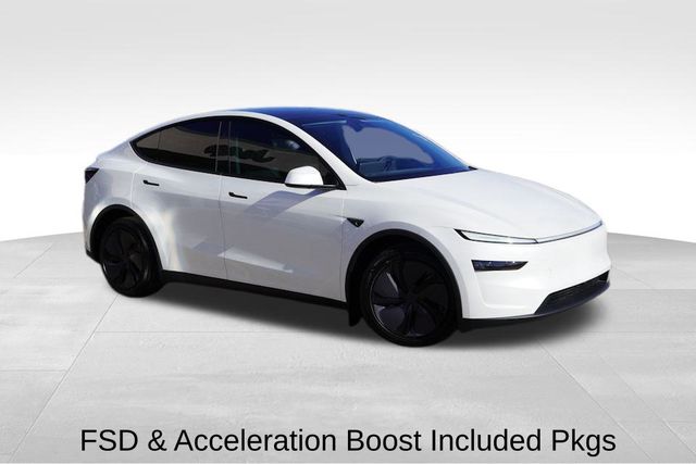 2026 Tesla Model Y Long Range photo 2