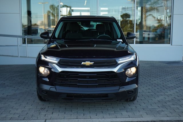 2021 Chevrolet Trailblazer LS photo 3