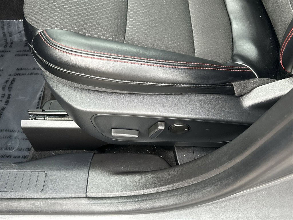 2024 Ford Escape ST-Line photo 11