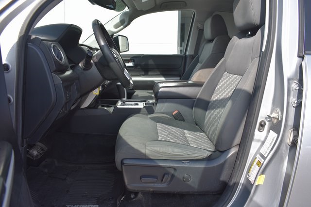 8d78d37fb75716309f23ee5ed76f0b25