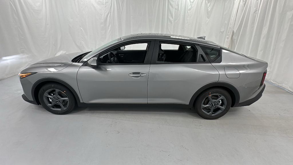 2025 Kia K4 LXS photo 6