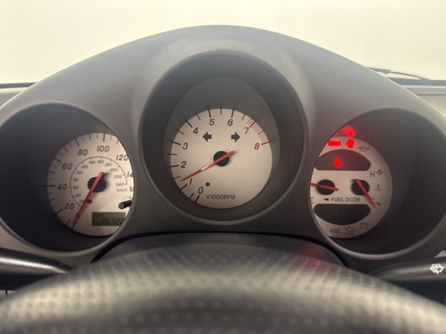2001 Toyota MR2 Spyder photo 25