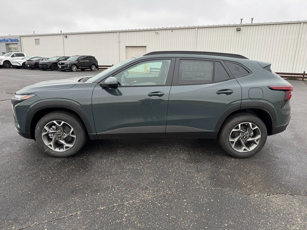 2026 Chevrolet Trax LT photo 2