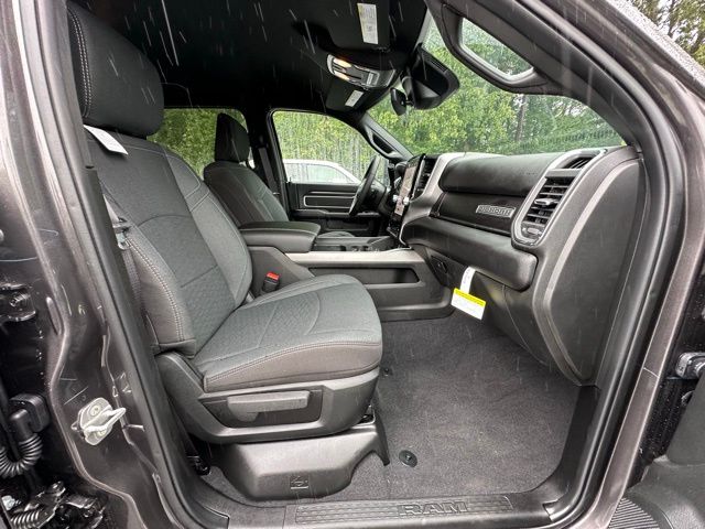 2025 Ram 3500 Big Horn photo 29