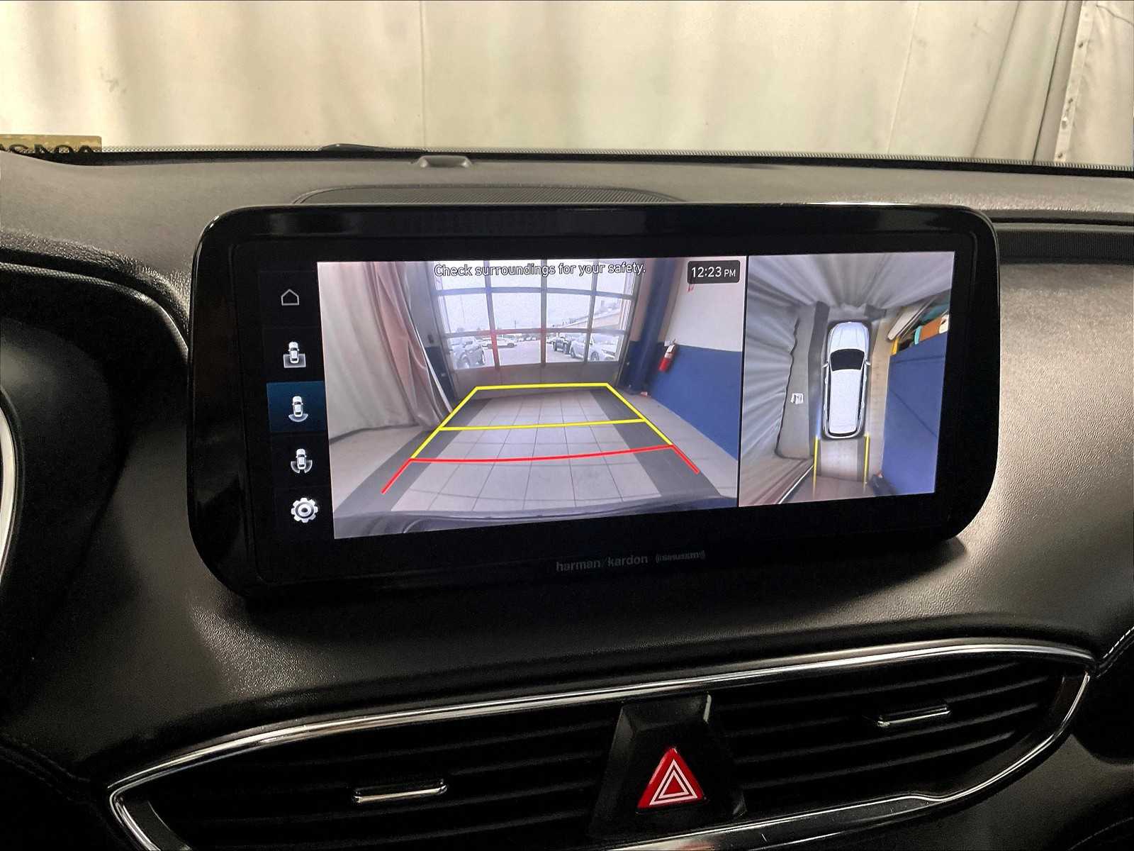 2023 Hyundai Santa Fe Limited photo 18
