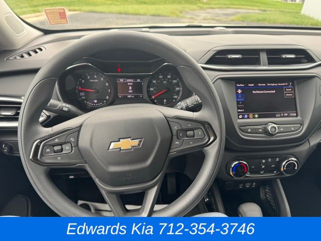 2023 Chevrolet Trailblazer LT photo 19