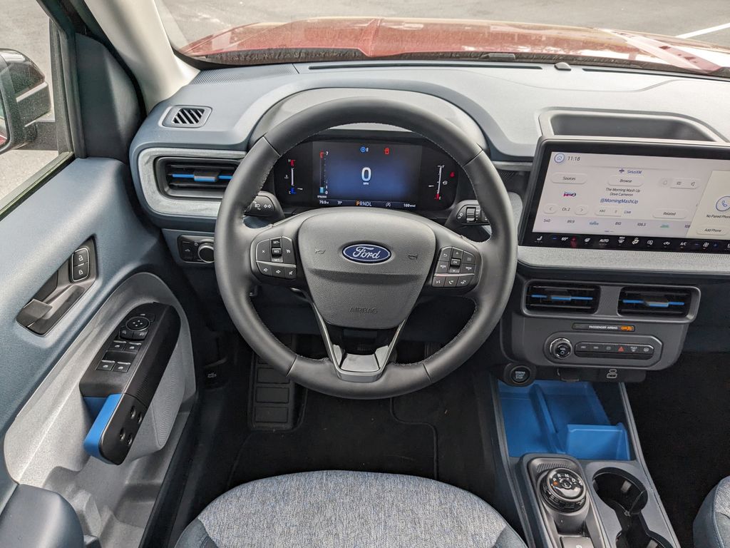 2025 Ford Maverick XLT photo 16