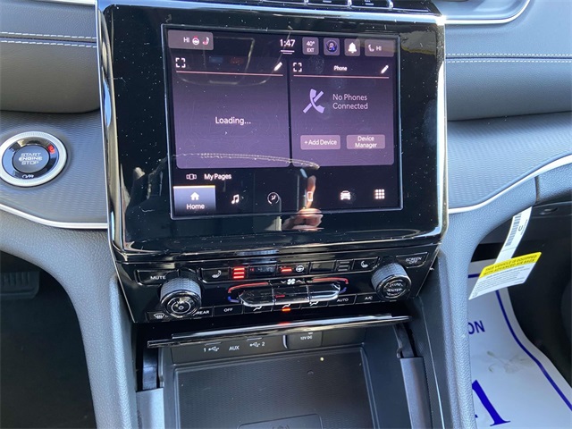 2025 Jeep Grand Cherokee Altitude photo 18