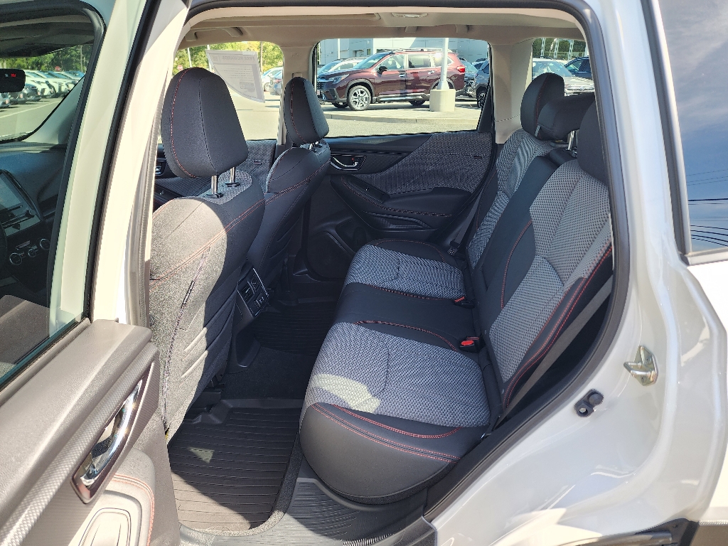 2022 Subaru Forester Sport photo 26