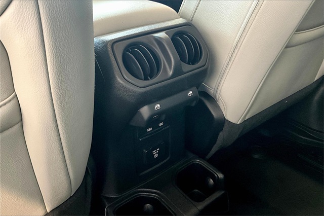 2021 Jeep Gladiator High Altitude photo 10