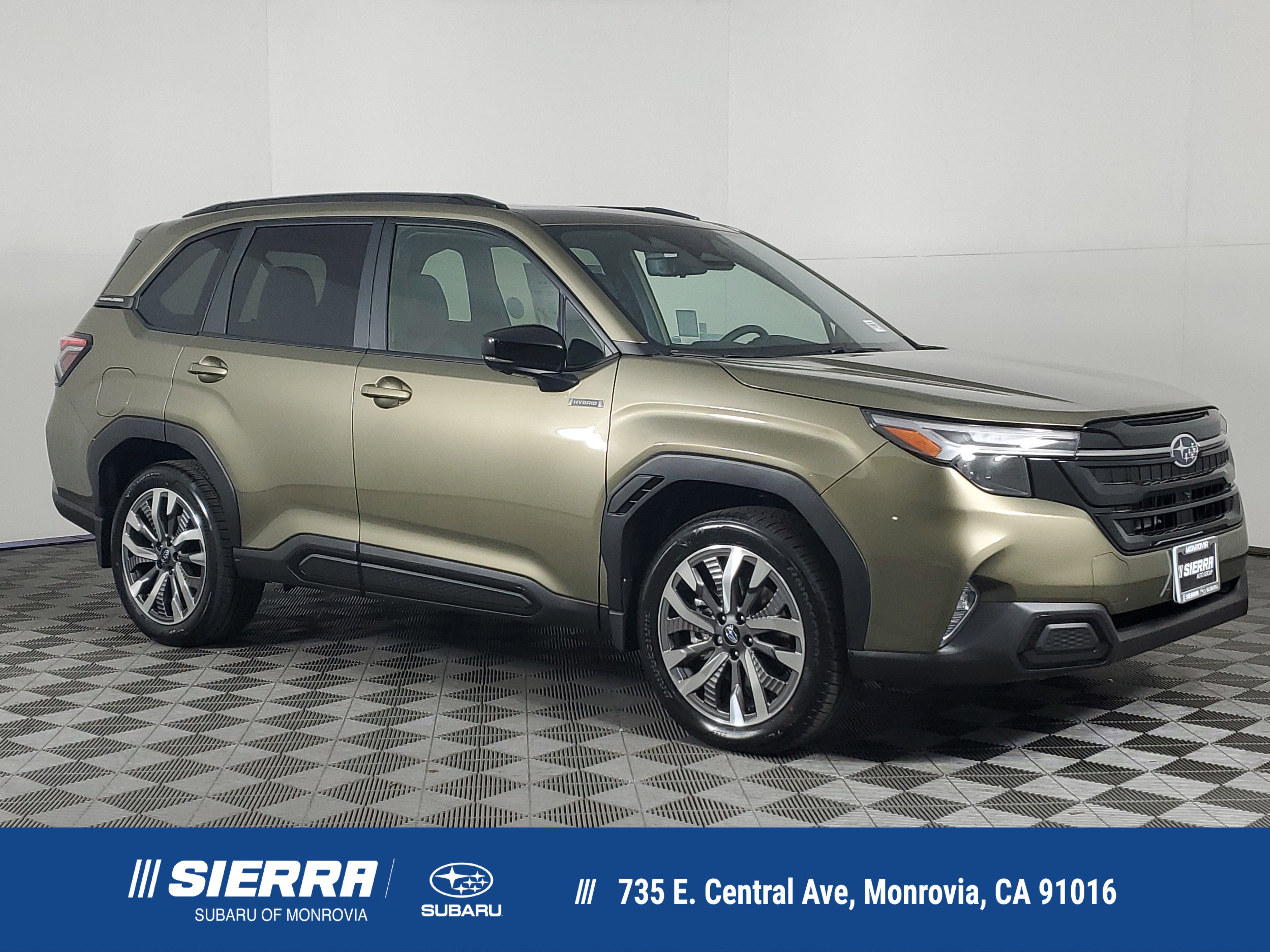 2025 Subaru Forester Touring's photo