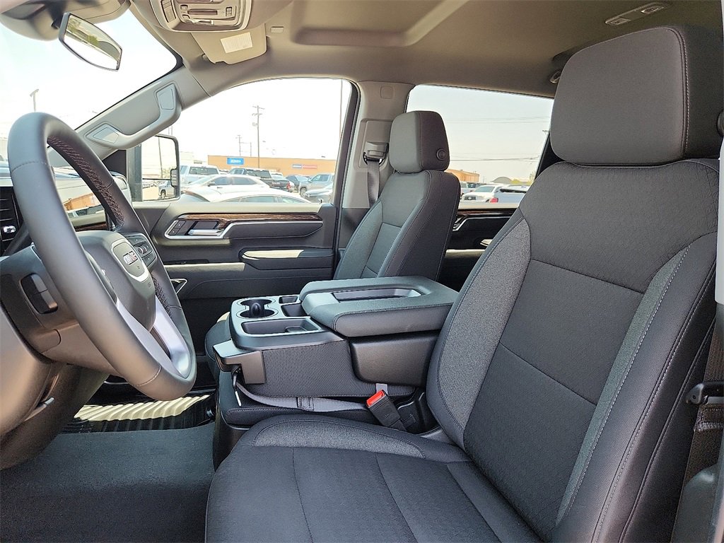 2025 Gmc Sierra 2500 HD SLE photo 11