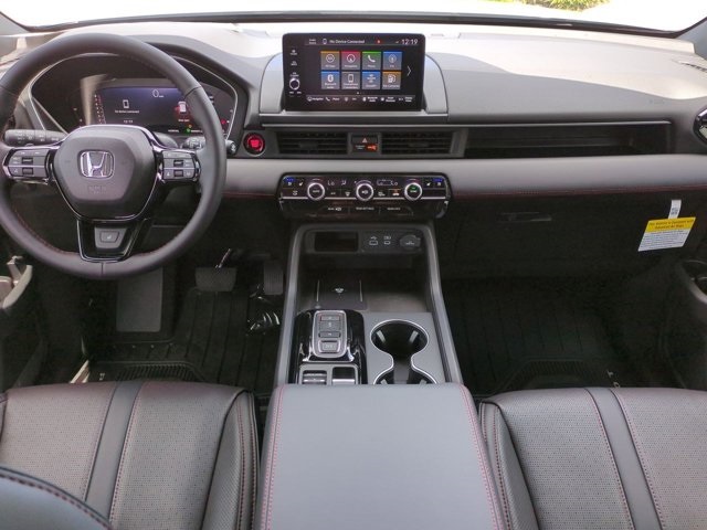 2025 Honda Pilot Black Edition photo 10