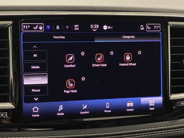 2026 Chrysler Pacifica photo 8
