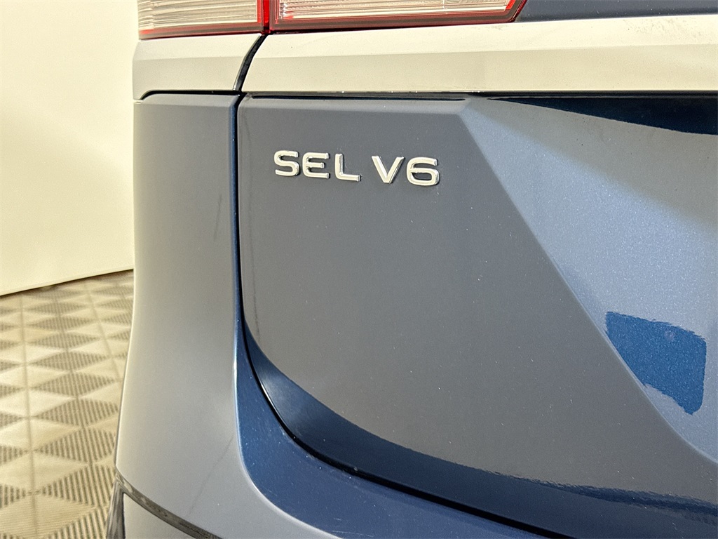 2021 Volkswagen Atlas SEL photo 24