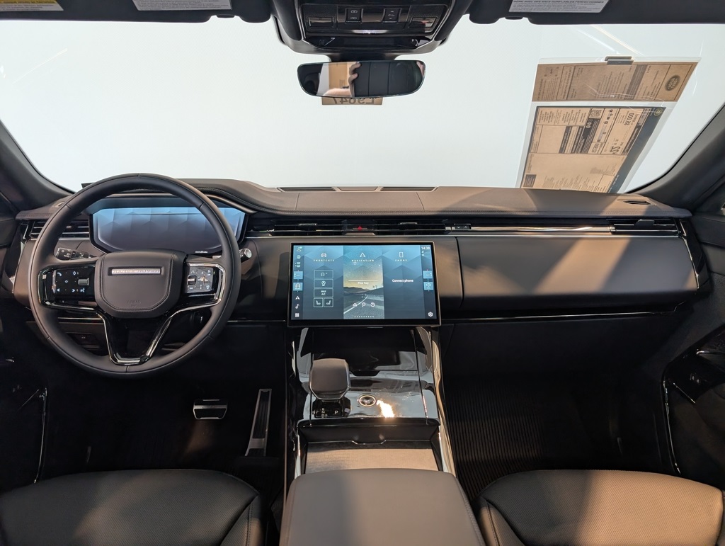 2025 Land Rover Range Rover Sport SE photo 10