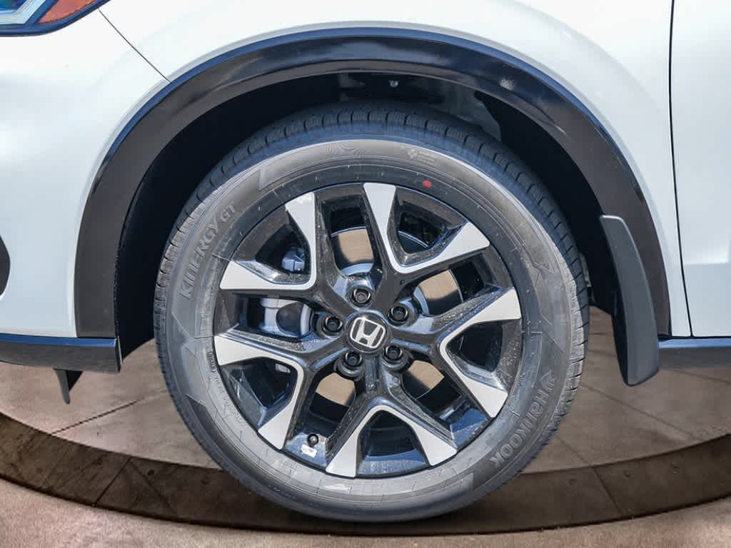 2026 Honda HR-V EX-L photo 6